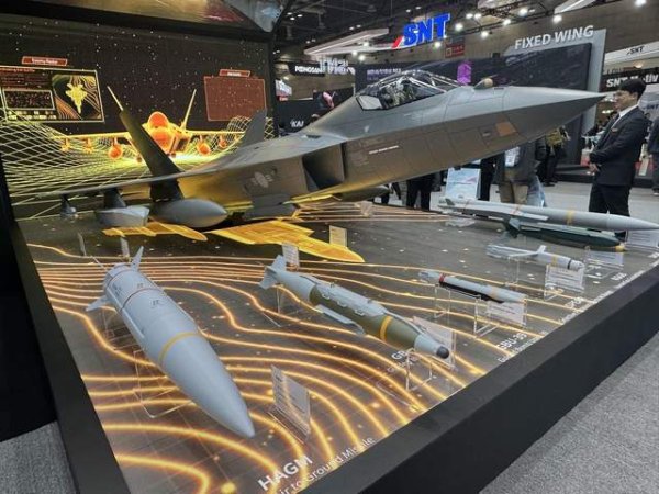 优益配资 李在明刚说不对抗中国，韩国就建议菲律宾，买隐形战机争夺南海